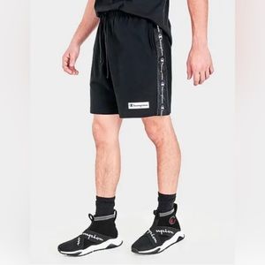 NWT Men’s Size Medium Champion Drawstring Striped Logo Print Jersey Shorts Black